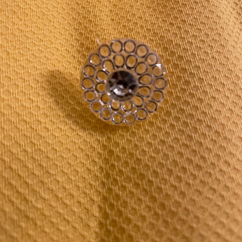 Spring yellow light weight coat - Picture 4 of 8
